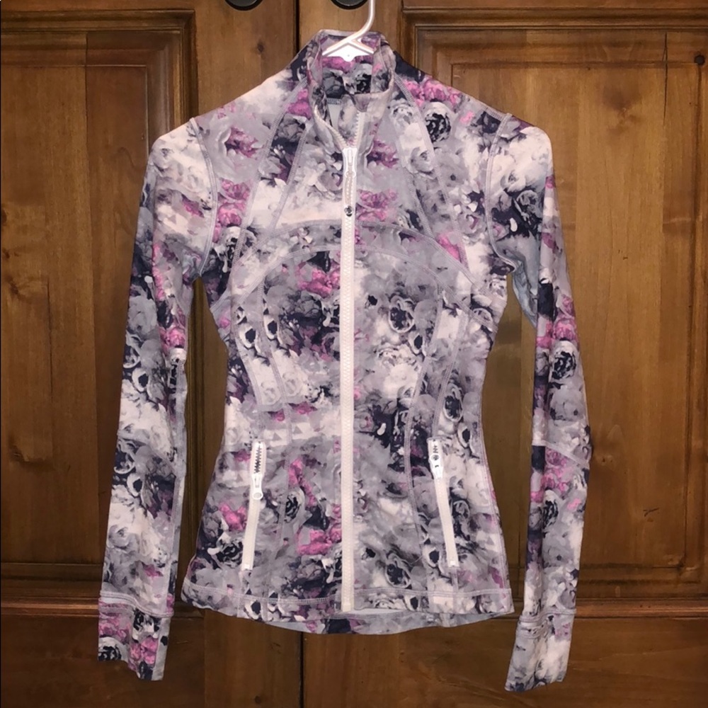 lululemon athletica jacket size 2